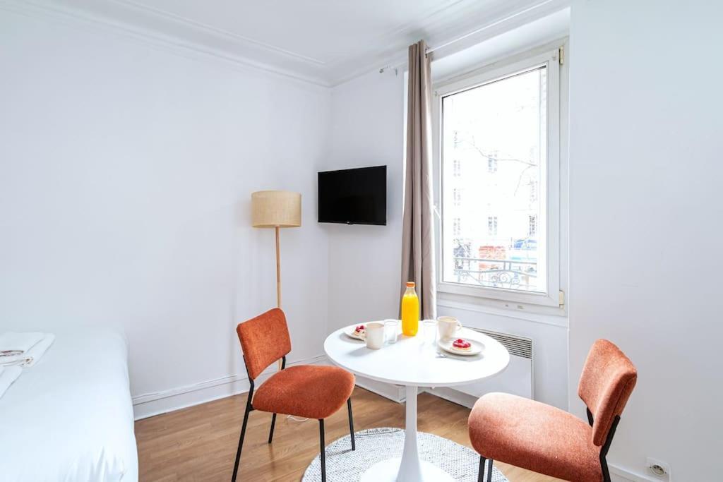 Studio Avenue Philippe Auguste Париж Екстериор снимка