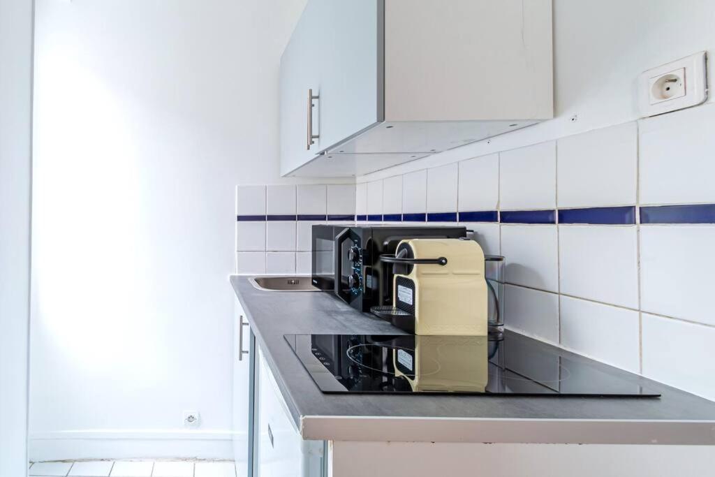Studio Avenue Philippe Auguste Париж Екстериор снимка